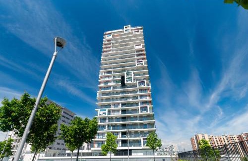 Milan Apartment | Scenic Apartment with Panoramic View of Milan, Rated 9/10