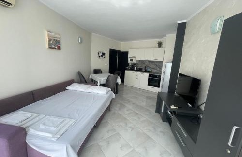 Sarafovo Apartment | Exclusive Apartment with Pool at Atlantis Resort - 10/10 Rating