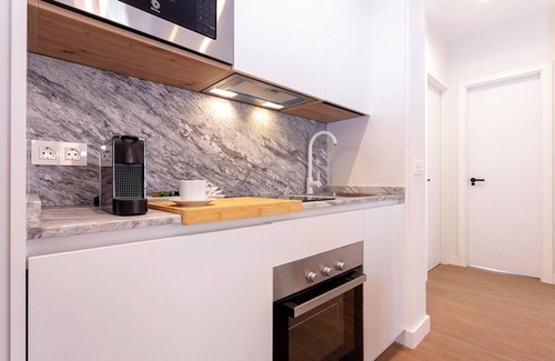 Coves Noves Apartment | Apartment with pool in Seville. Gamazo Terrace II