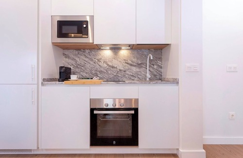 Coves Noves Apartment | Apartment with pool in Seville. Gamazo Terrace II