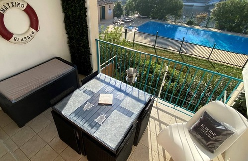 Port Grimaud Apartment | Inviting Apartment with Pool in Port Grimaud, Côte d'Azur