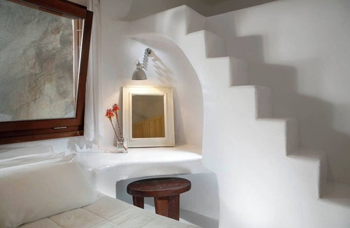 Paradise Hotel | Modern Apartment with Pool & Ocean View - Ideal for Families