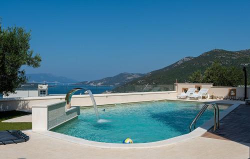 Neum House | Apartment with Pool "Sunset Cove"