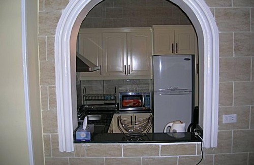 Al Mamsha El Seyahi House | Private Pool Apartment with Ocean View & Pet-Friendly Amenities