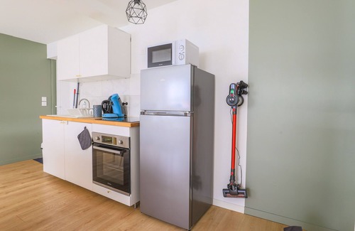 Arras Apartment | Private Parking Apartment with Spa and Hot Tub Amenities