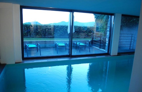 Como Apartment | Secluded Apartment with Private Pool in Como Hills