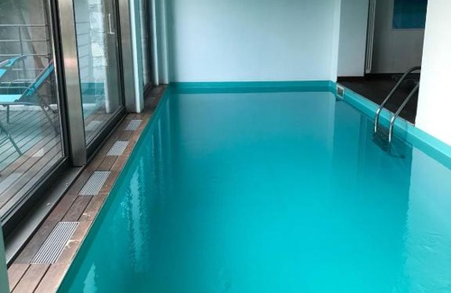 Como Apartment | Secluded Apartment with Private Pool in Como Hills