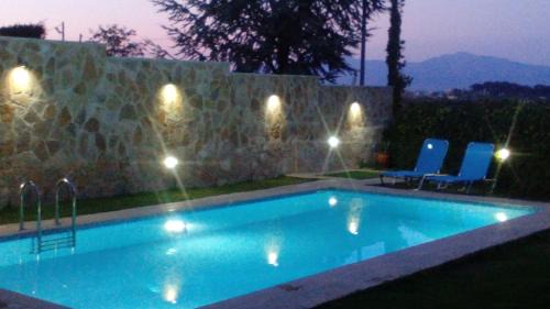 Velon Apartment | Private Pool Apartment with Hot Tub & Pet-Friendly Stay