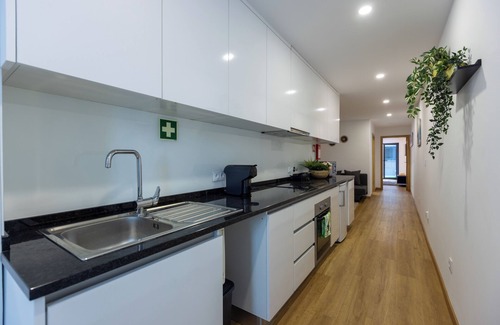 Aveiro Apartment | Apartment with private patio in the center of Aveiro