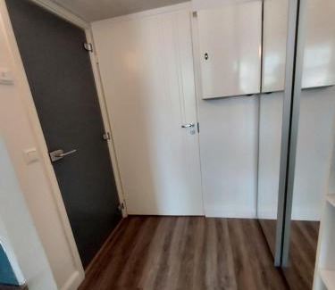 Kluuvi Apartment | Apartment with roof view next to Railway station
