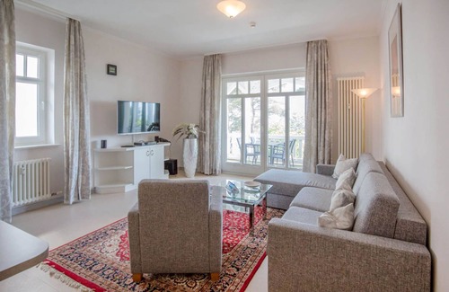 Binz Apartment | Sea View Apartment with Balcony & Pool - Rated 10/10