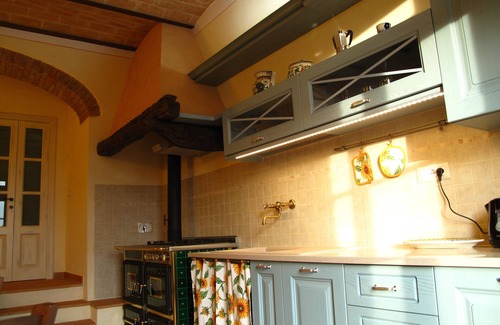 Gambassi Terme Apartment | Tranquil Apartment with Pool & Terrace near San Gimignano