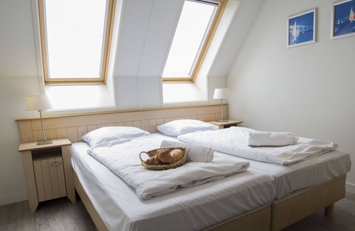Midsland Apartment | Apartment with sauna, 1.7 km. from beach