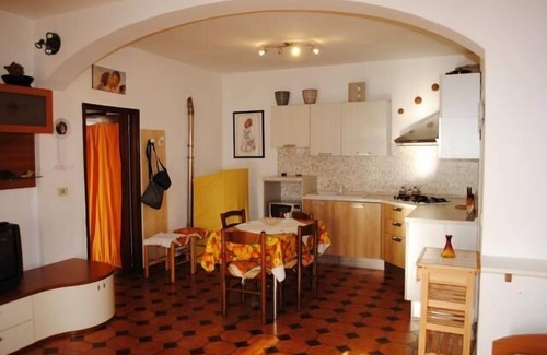 Seccheto Apartment | Scenic Apartment with Ocean View - Seccheto Mare