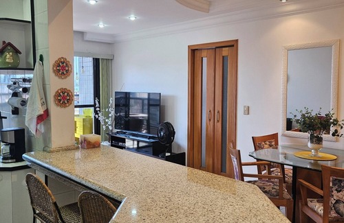 Vila Julia Apartment | Oceanfront Guarujá Enseada Apartment with Scenic Sea Views