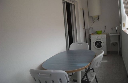 Benicarlo Apartment | Cozy Apartment with Ocean View and Beach Access