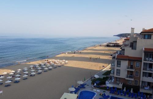 Obzor Apartment | Oceanfront Apartment with Spectacular Views in Obzor Beach