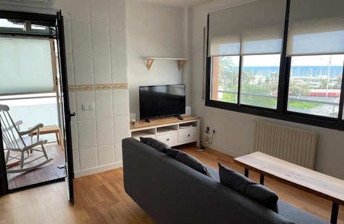 Diagonal Mar i el Front Maritim del Poblenou Apartment | Oceanfront Apartment with Scenic Views by Mar Bella Beach