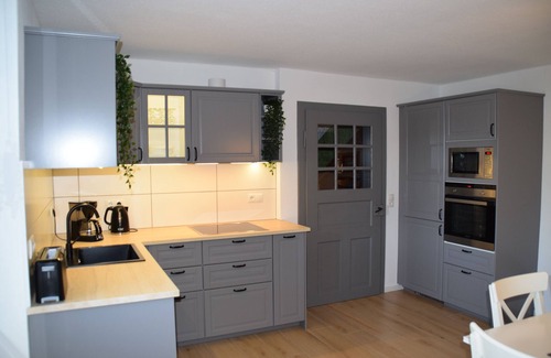 Lichtenau Apartment | Apartment with Shared Terrace, Shared Garden and Wi-Fi