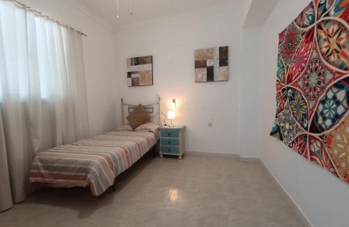 Algodonales House | Child-Friendly Apartment with Single Rooms - Rated 9/10