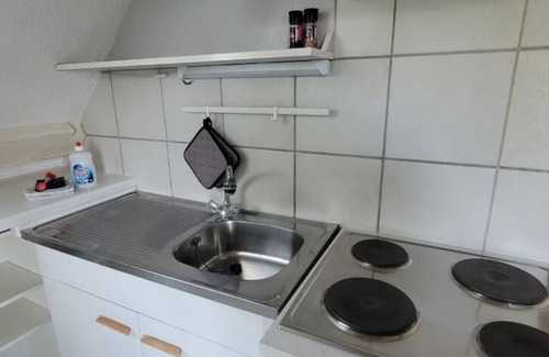 Mellrichstadt Apartment | Cozy Apartment with Ocean View and Family-Friendly Amenities