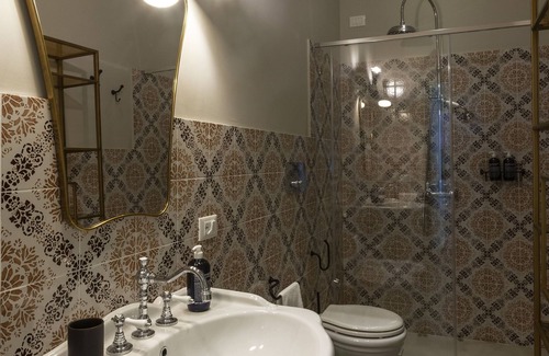 Malfa Apartment | Apartment with spacious terrace overlooking the sea in a villa with swimming pool and garden