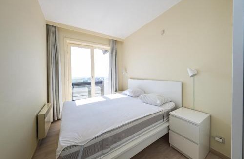 Middelkerke Apartment | Relaxing Apartment Retreat with Terrace & Family-Friendly Perks