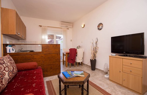 Zadar Apartment | Sunlit Apartment with Terrace, Parking & Pool Access