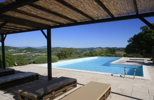 Cagli Apartment | Scenic Oceanfront Apartment with Pool and Breathtaking Views