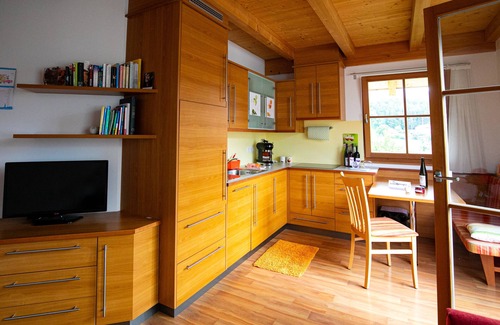 Sciaves Apartment | Inviting Apartment with Pool and Spa in South Tyrol