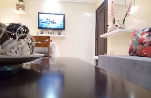 Bourgogne Apartment | Cozy Apartment with Terrace and Family-Friendly Amenities