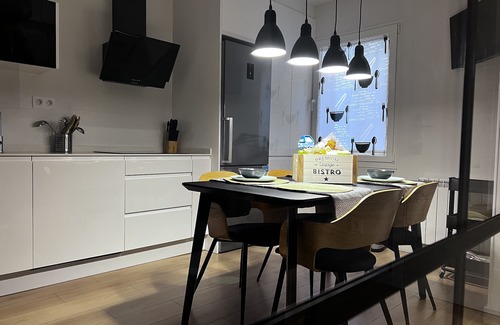 Gijon City Centre House | Cozy Apartment with Terrace & Parking Steps from the Beach