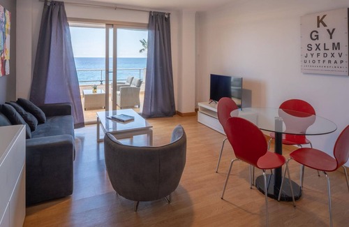 S'illot Apartment | Apartment with terrace by the beach with sea view - Antic 202