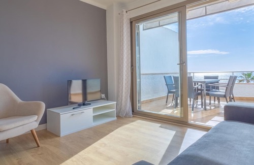 S'illot Apartment | Apartment with terrace by the beach with sea view - Antic 102
