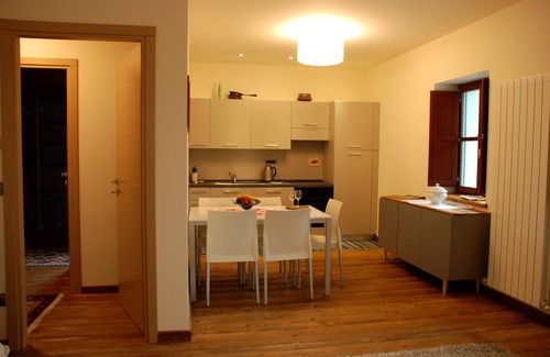 Elva Apartment | Relaxing Apartment with Terrace and Spa Amenities