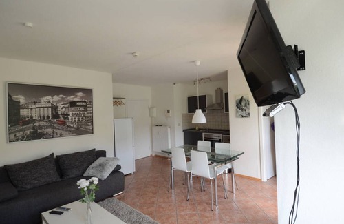 Darmstadt-Arheilgen Apartment | Convenient Apartment with Pool and Breakfast Options
