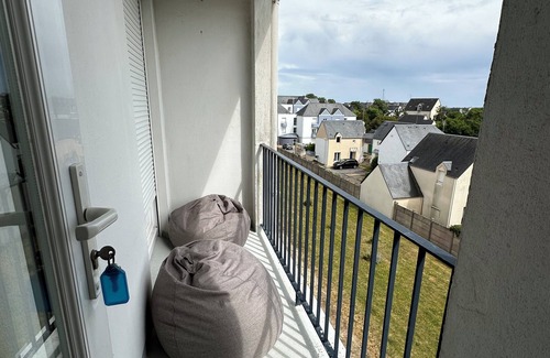 Quimper Apartment | Apartment with view of Quimper