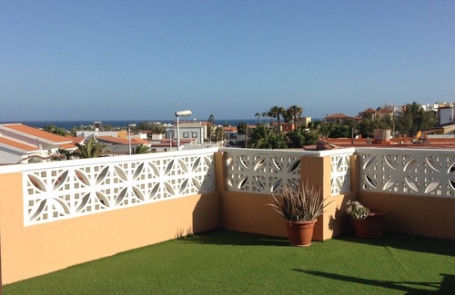 Tarajalejo Apartment | Cozy Apartment with WiFi and Kitchen for Your Getaway