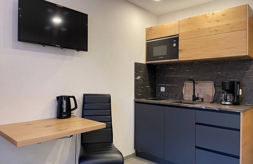 Lauta Apartment | Cozy Witschaß Apartment with Ocean View and Family Amenities