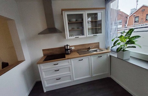 Veldhausen Apartment | Apartment 'Wohnung 2' with Shared Terrace and Wi-Fi