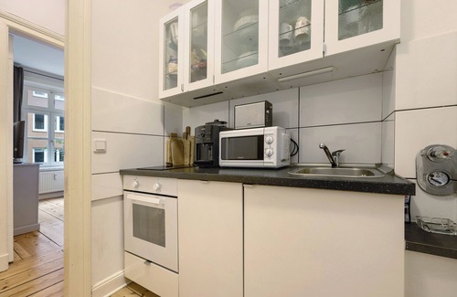 Neustadt Apartment | Stylish Oceanfront Apartment with Wi-Fi and Spa Amenities