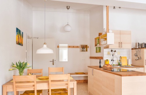 Schwerin Apartment | Relaxing Getaway at Apartment Yellow on an Organic Farm