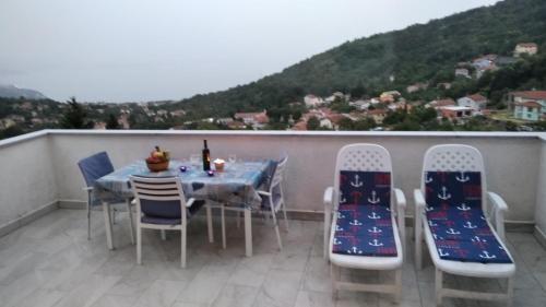 Rukavac Apartment | Pet & Child Friendly Apartment Zdenka - 10/10 Guest Rated
