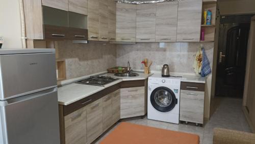 Magnetiti Apartment | Oceanfront Apartment Zhemchuzhina Ureki - Rated 10/10
