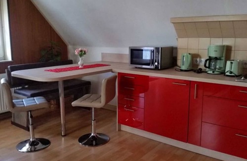 Schipkau Apartment | Ocean View and Family-Friendly at Apartment Zum Walnussbaum