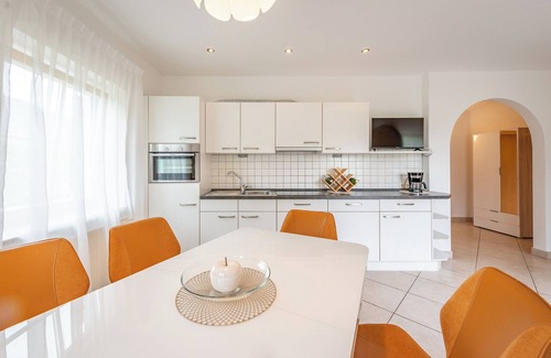 Tramin Apartment | Apartment Zwerger 'Parterre': Garden Terrace & Pool Bliss