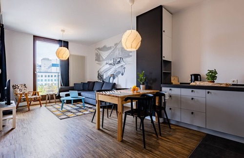Centrum Apartment | Stylish Apartment4you Select Kolejowa with Great Amenities