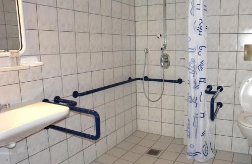 Zandt Apartment | Oceanfront Retreat at Apartmentanlage am Kellerberg