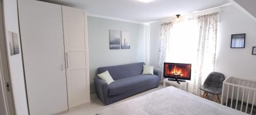Bielefeld Apartment | Exceptional Stay at Apartmenthaus Çelik with Breakfast Included