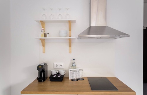 Neukoelln Apartment | Apartmenthaus Berlin Neukölln